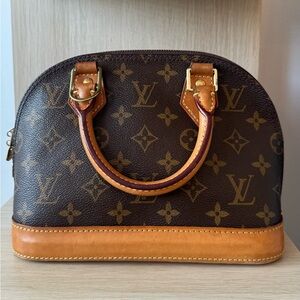 Louis Vuitton Monogram Alma BB
